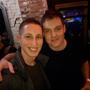 Meet your Posher, Phillip